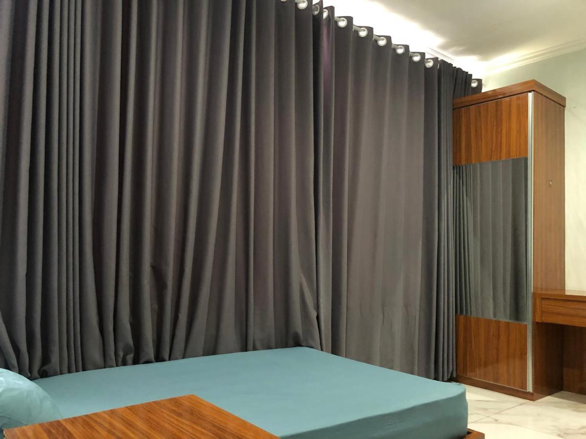 Bening Asri Guesthouse Tangerang Esterno foto